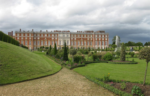 Palác Hampton Cour
